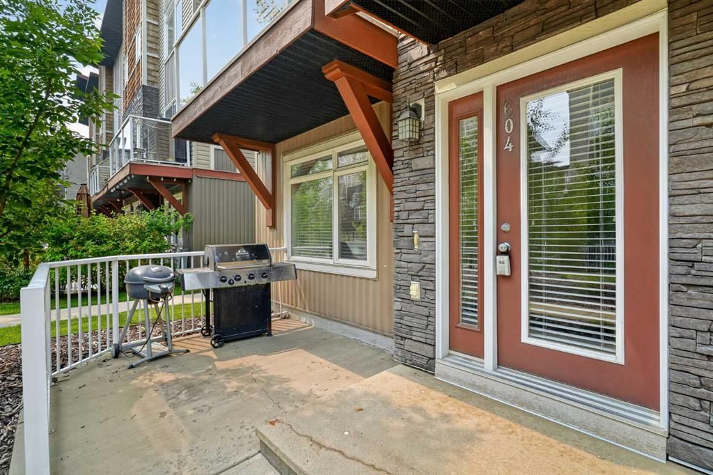 604 Skyview Point Place NE, Calgary — photo 3 of 45