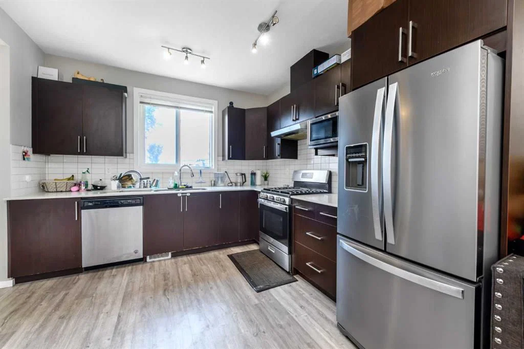 261 REDSTONE Street NE, Calgary — photo 3 of 32