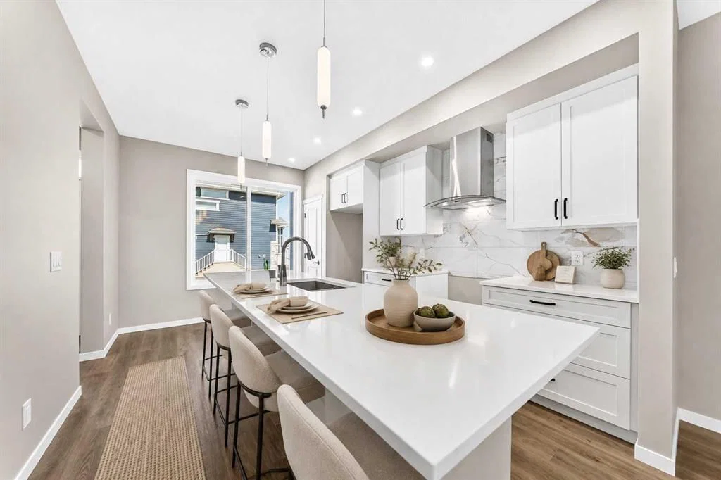 1304 Mahogany Boulevard SE, Calgary — photo 2 of 50