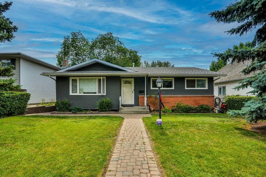 5748 Dalmead Crescent NW, Calgary — main listing photo