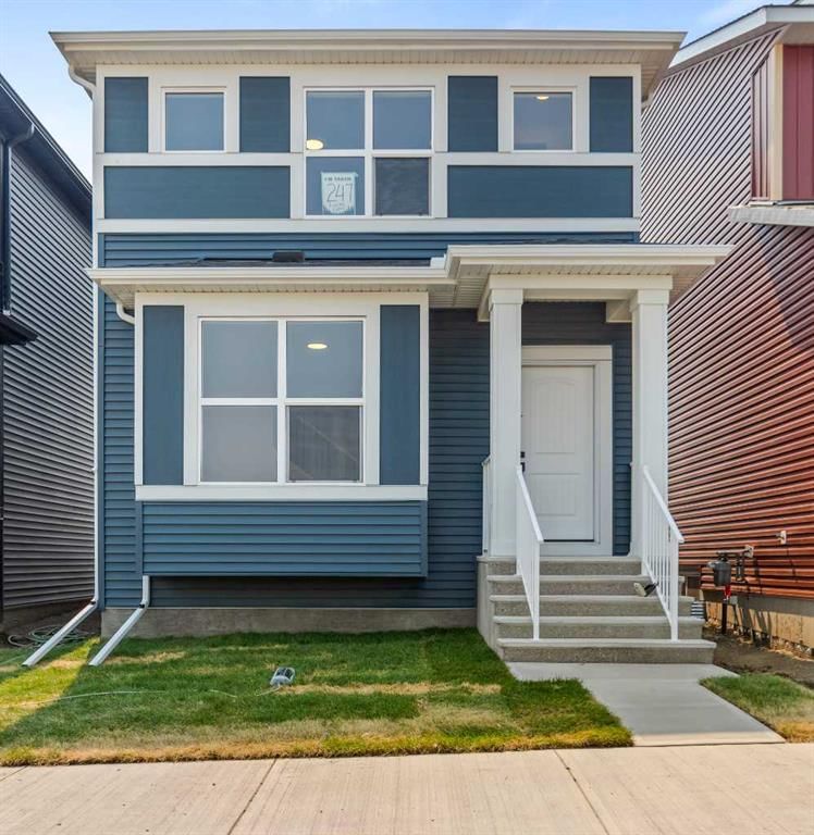 247 Lucas Gate NW, Calgary — main listing photo