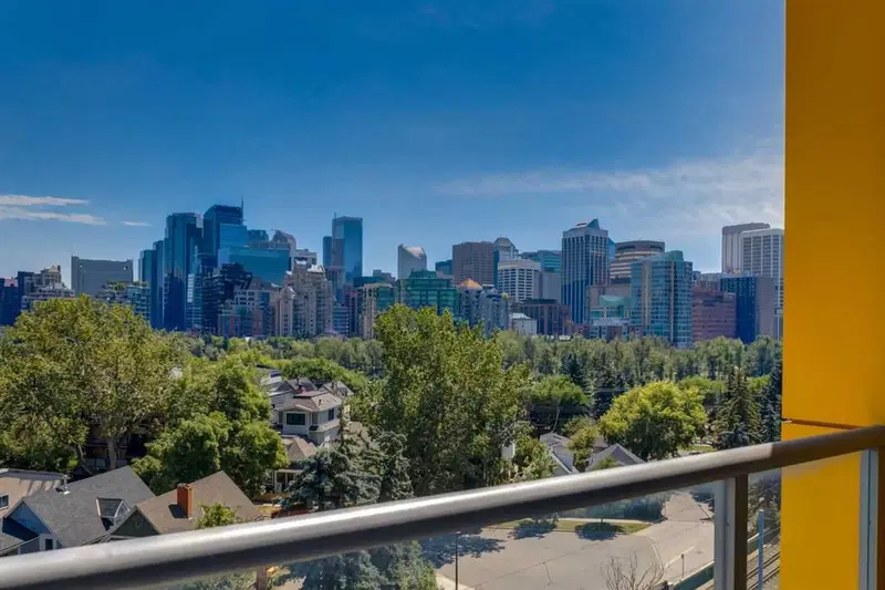 702, 235 9A Street NW, Calgary — main listing photo