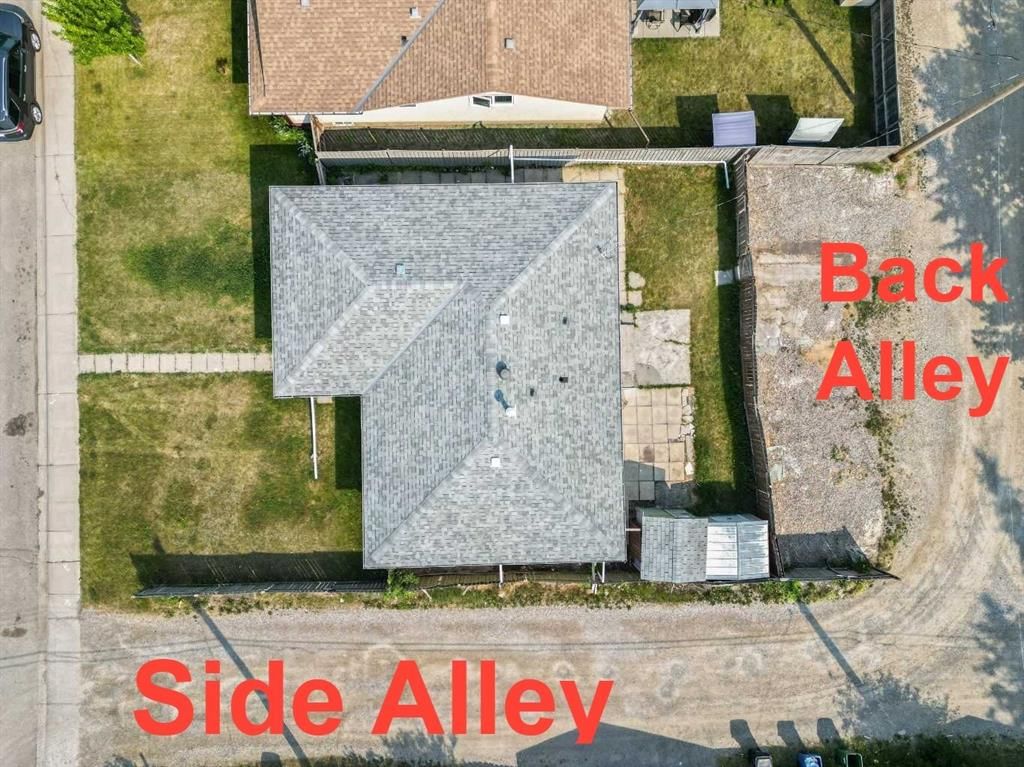 211 Forest Way SE, Calgary — photo 3 of 10