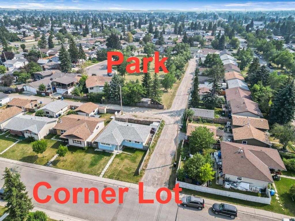 211 Forest Way SE, Calgary — photo 4 of 10