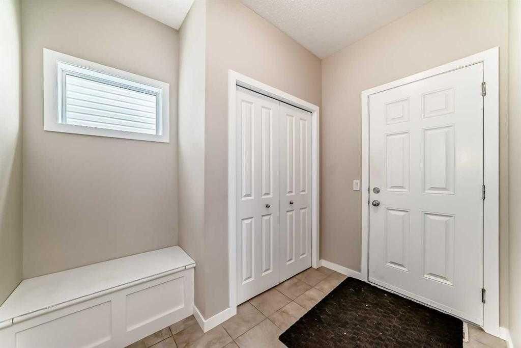 12 Kincora Mews NW, Calgary — photo 5 of 50