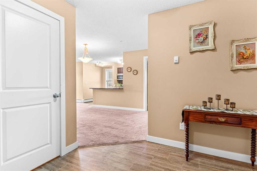 7202, 403 Mackenzie Way SW, Airdrie — photo 3 of 26