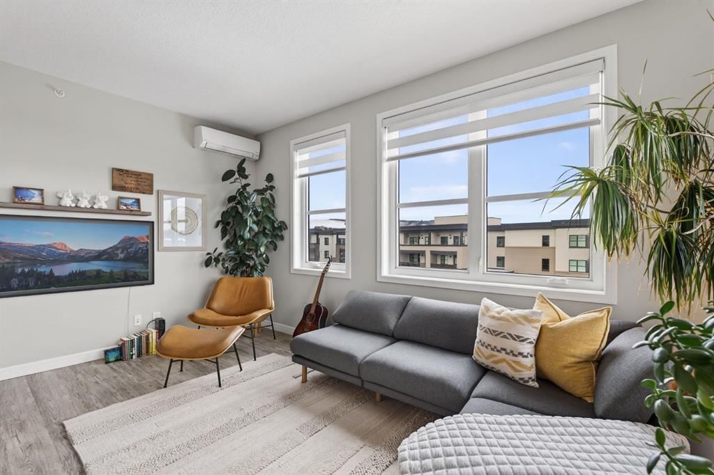 1402, 80 Greenbriar Place NW, Calgary — photo 4 of 34