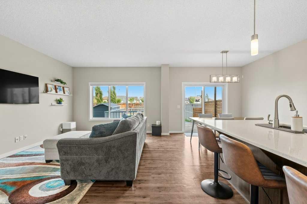 230 Auburn Crest Way SE, Calgary — photo 5 of 47