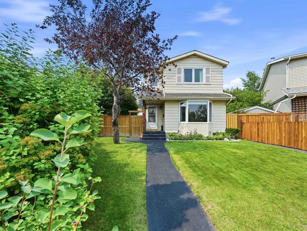 224 Erin Dale Place SE, Calgary — main listing photo