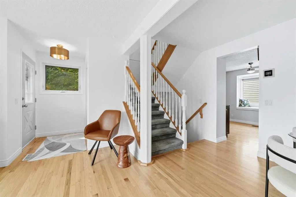 224 Erin Dale Place SE, Calgary — photo 2 of 50