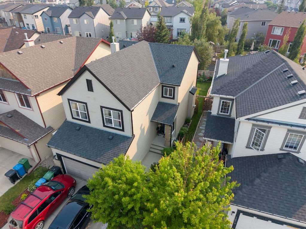 1600 Copperfield Boulevard SE, Calgary — main listing photo