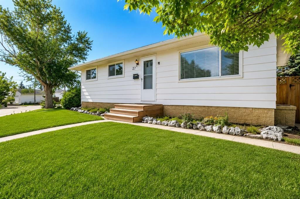27 Dovercrest Way SE, Calgary — main listing photo