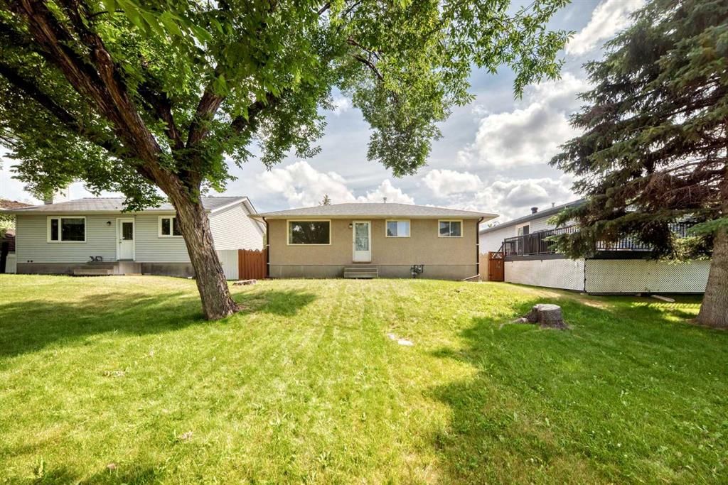 3238 32A Avenue SE, Calgary — main listing photo
