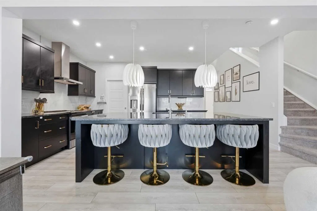 51 Setonstone Row SE, Calgary — photo 3 of 50