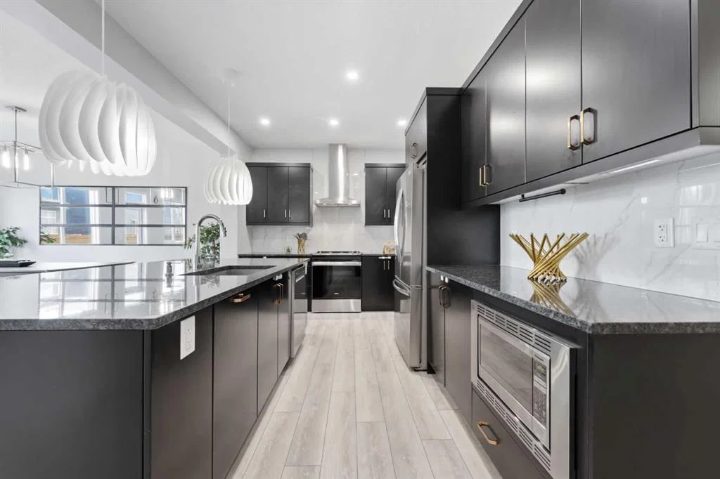 51 Setonstone Row SE, Calgary — photo 5 of 50