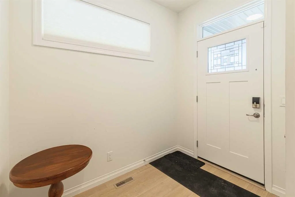 528 Legacy Woods Circle SE, Calgary — photo 3 of 45