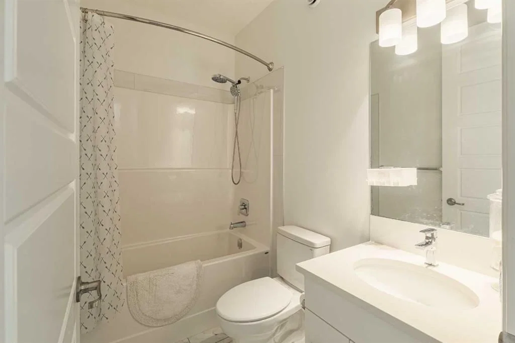 528 Legacy Woods Circle SE, Calgary — photo 5 of 45