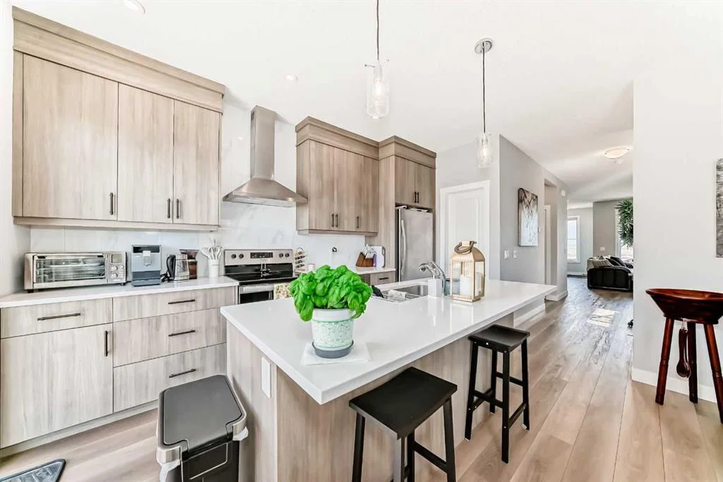 20893 Main Street SE, Calgary — photo 4 of 37