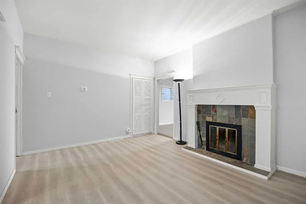 528 21 Avenue SW, Calgary — photo 2 of 46
