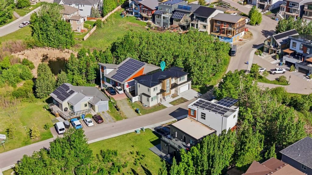 105 Rockhaven Green NW, Calgary — photo 3 of 50