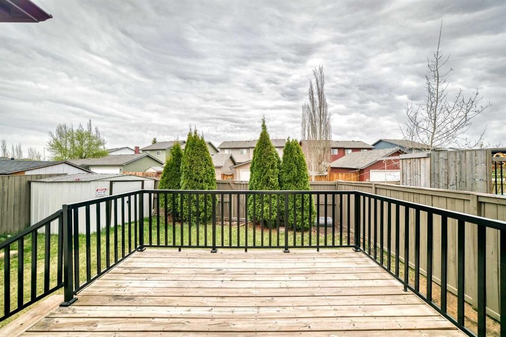 80 Eversyde Way SW, Calgary — photo 2 of 30