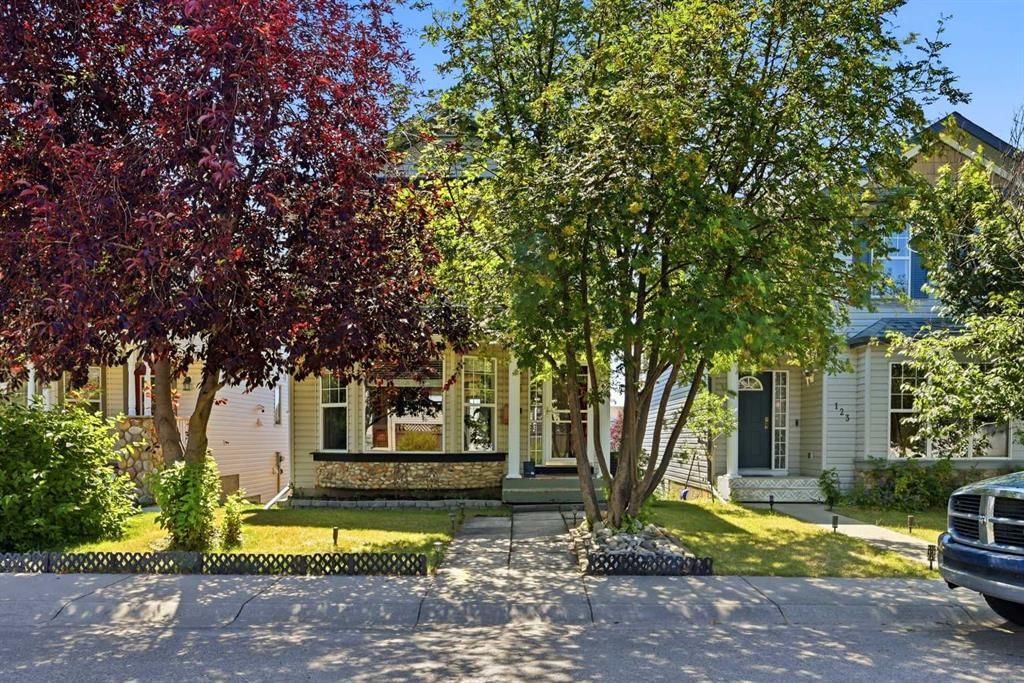 119 Bridlewood Common SW, Calgary — main listing photo