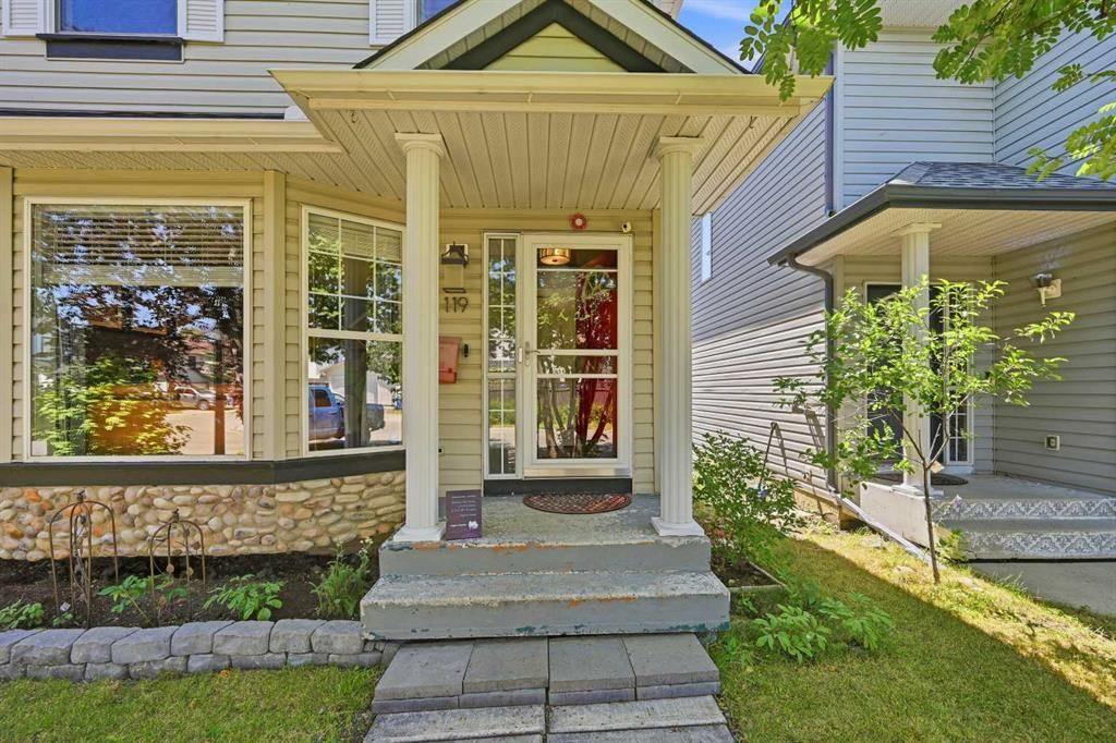 119 Bridlewood Common SW, Calgary — photo 2 of 50