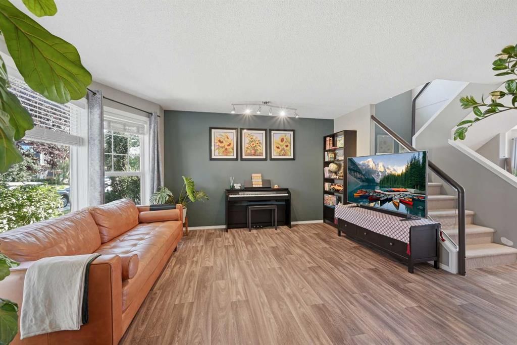 119 Bridlewood Common SW, Calgary — photo 5 of 50