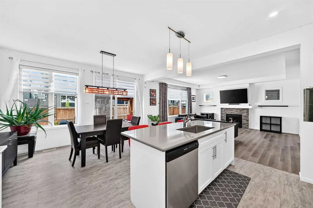 188 Carrington Crescent NW, Calgary — photo 4 of 50