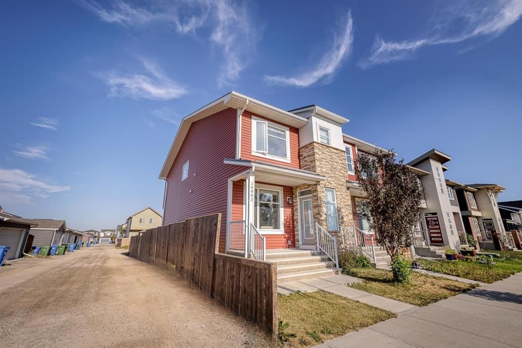 14902 1 Street NE, Calgary — photo 2 of 18