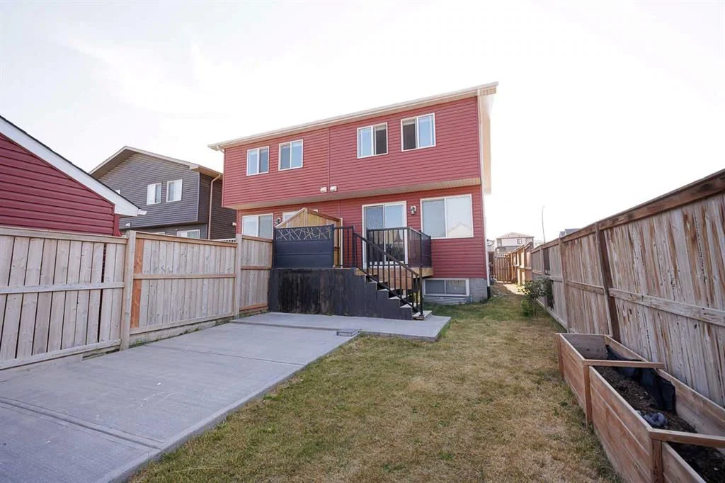 14902 1 Street NE, Calgary — photo 3 of 18