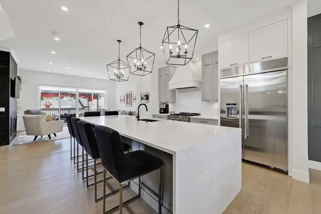 3611 Kilkenny Road SW, Calgary — photo 3 of 47