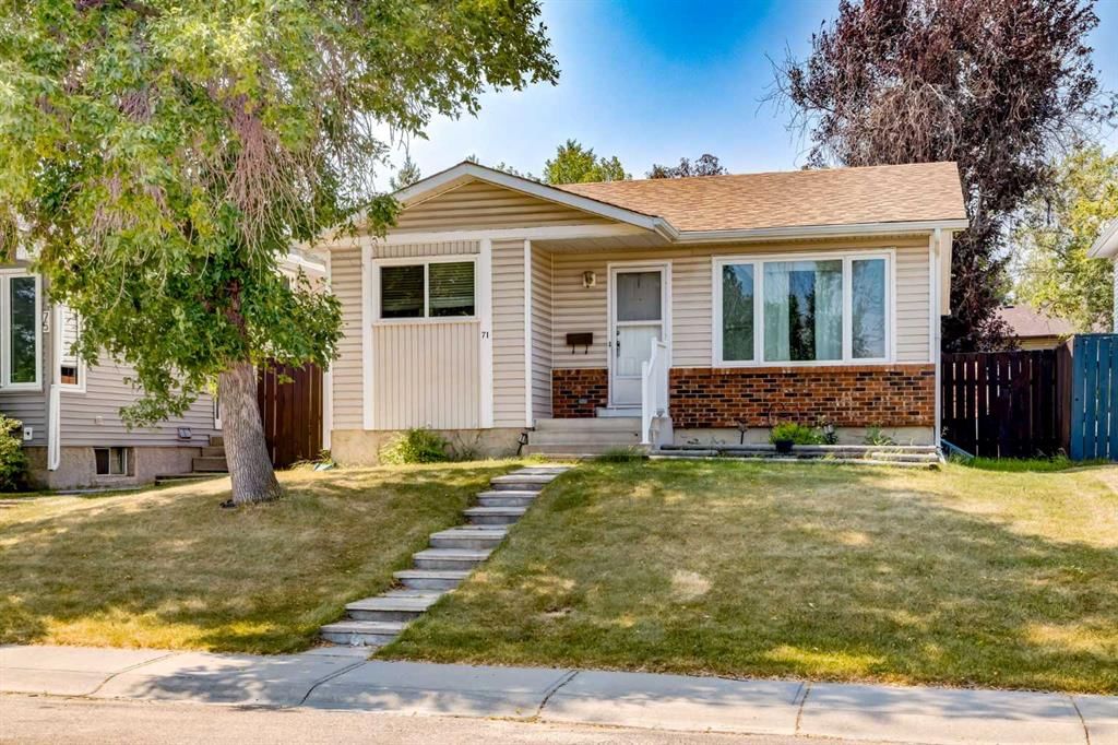 71 Rivervalley Crescent SE, Calgary — main listing photo