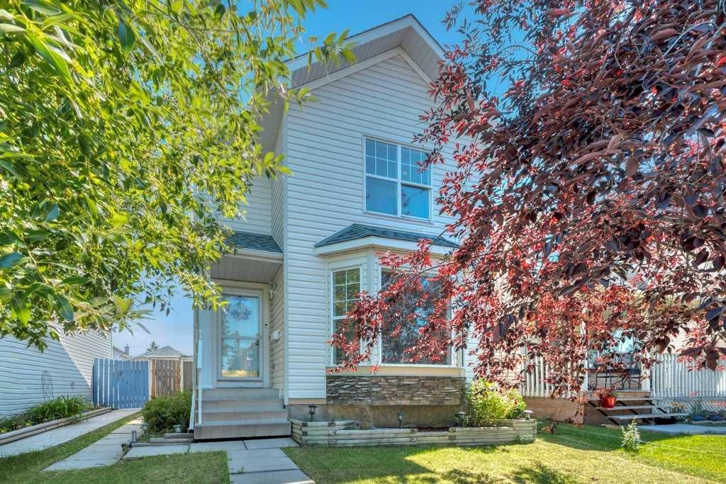 118 Tarington Close NE, Calgary — main listing photo