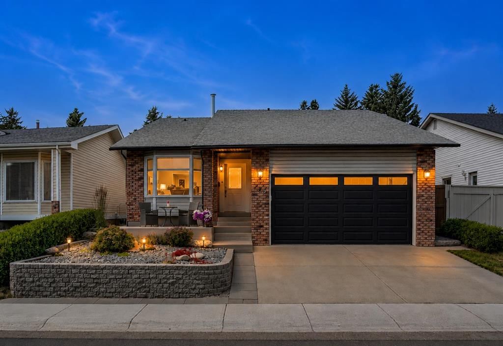 140 Woodglen Way SW, Calgary — recently sold home