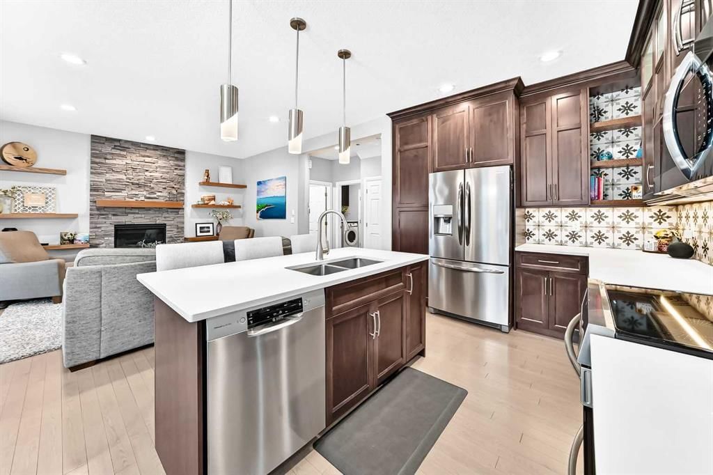 152 Royal Oak Terrace NW, Calgary — photo 4 of 50