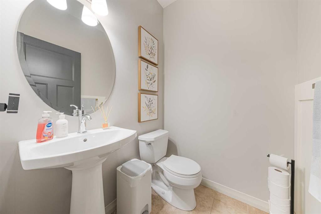 219 Auburn Springs Close SE, Calgary — photo 3 of 43