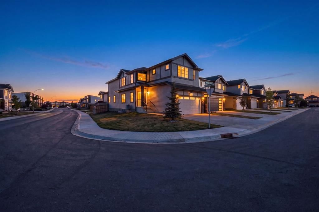 11 Savanna Villas NE, Calgary — main listing photo
