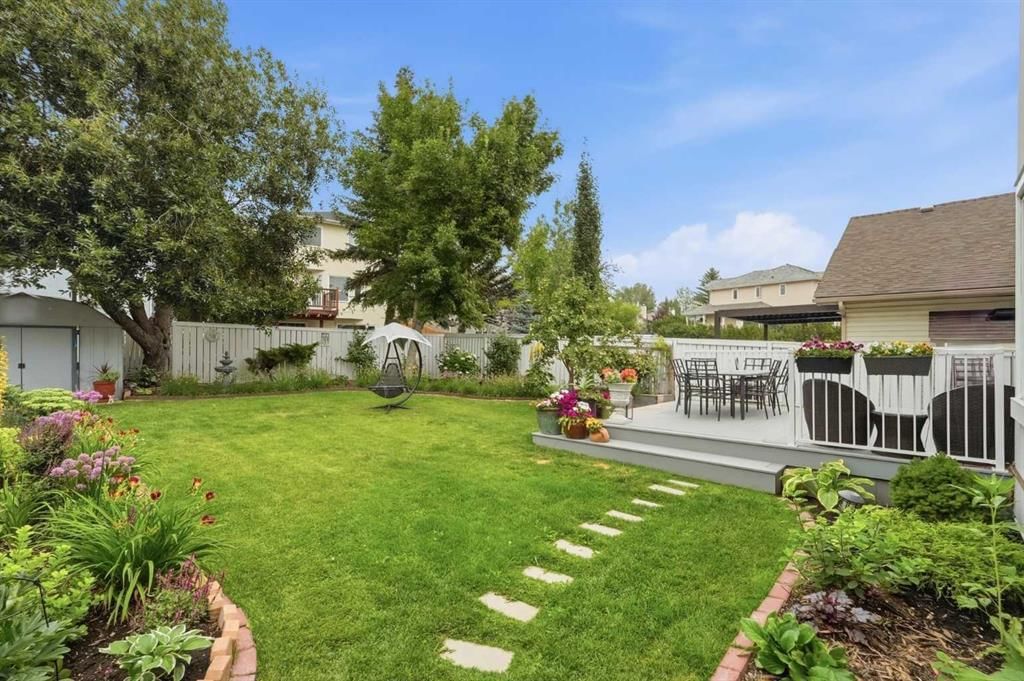 606 Schubert Place NW, Calgary — photo 4 of 41
