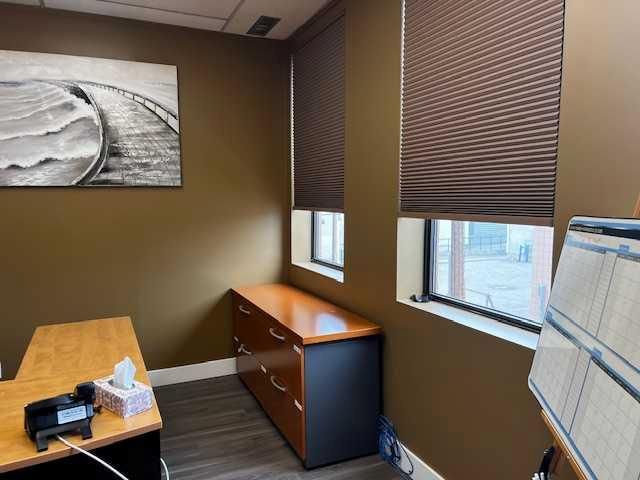 office space Drive N, Calgary — photo 3 of 8