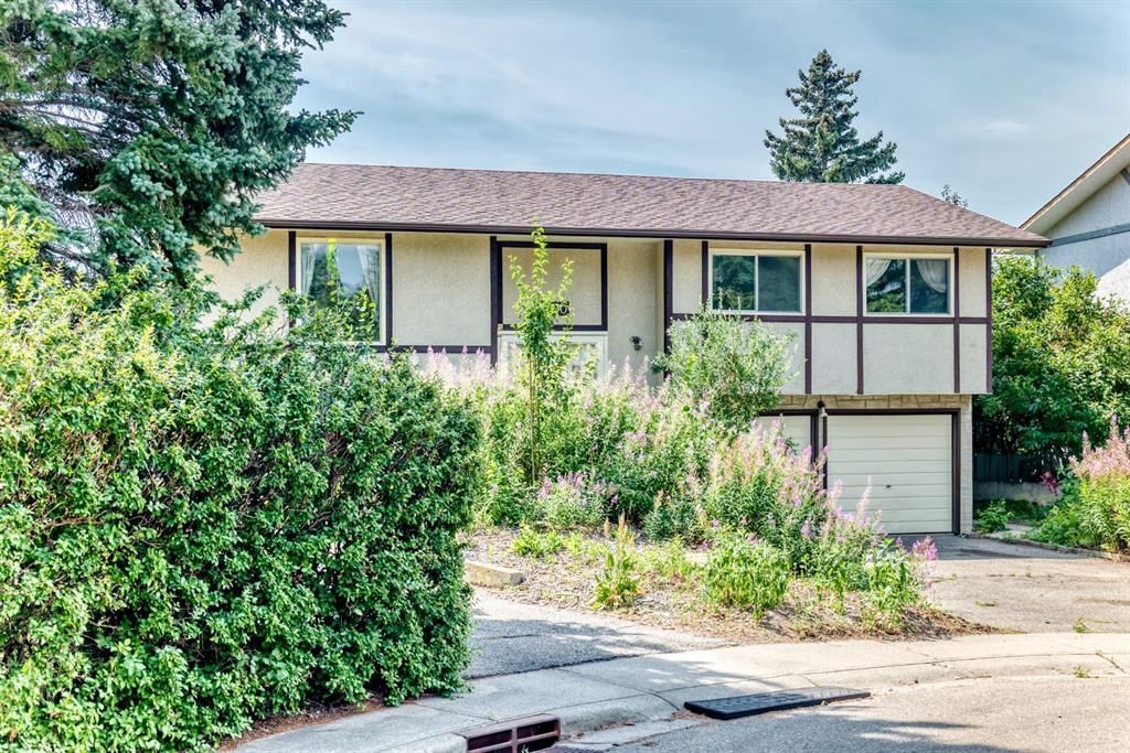 5820 Dalridge Hill NW, Calgary — photo 3 of 49