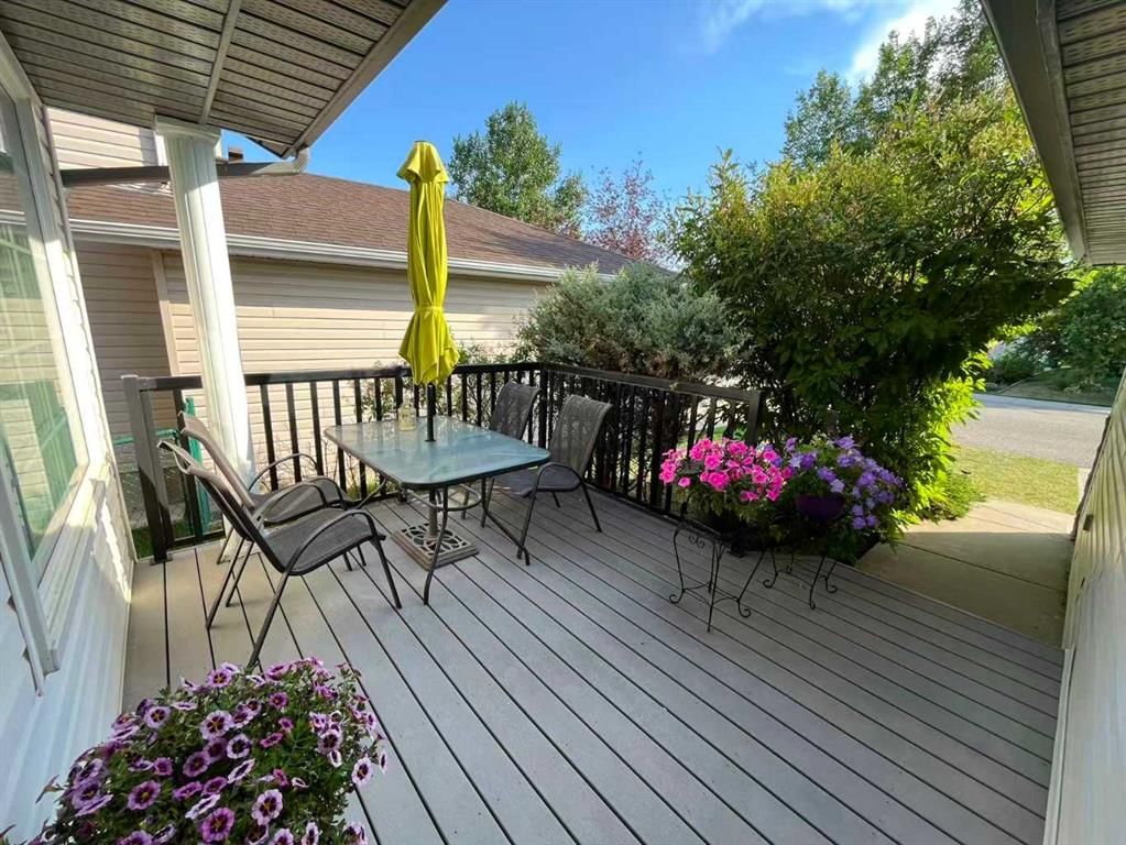 129 Arbour Ridge Circle NW, Calgary — photo 4 of 31