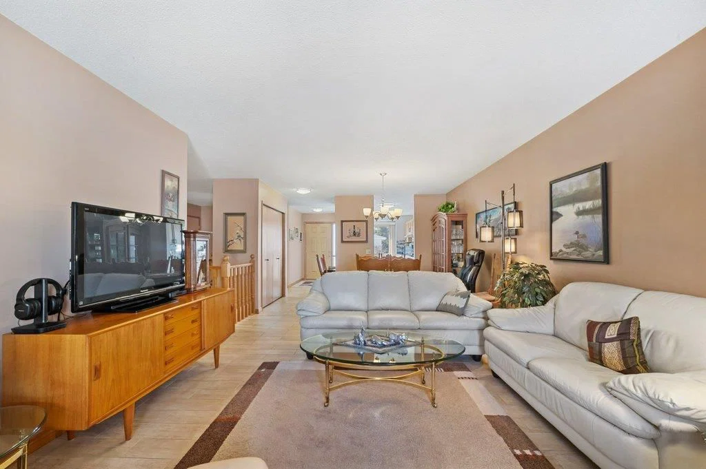 52 Macewan Park Heights NW, Calgary — photo 4 of 36