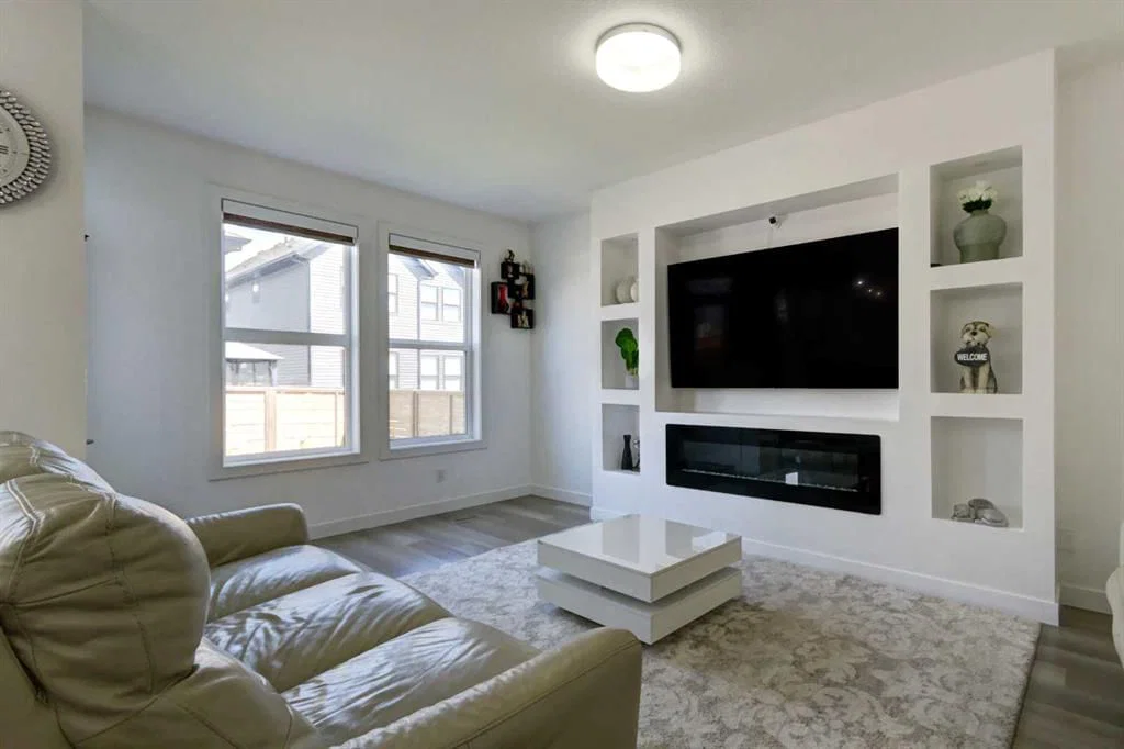 92 Copperhead Grove SE, Calgary — photo 3 of 35