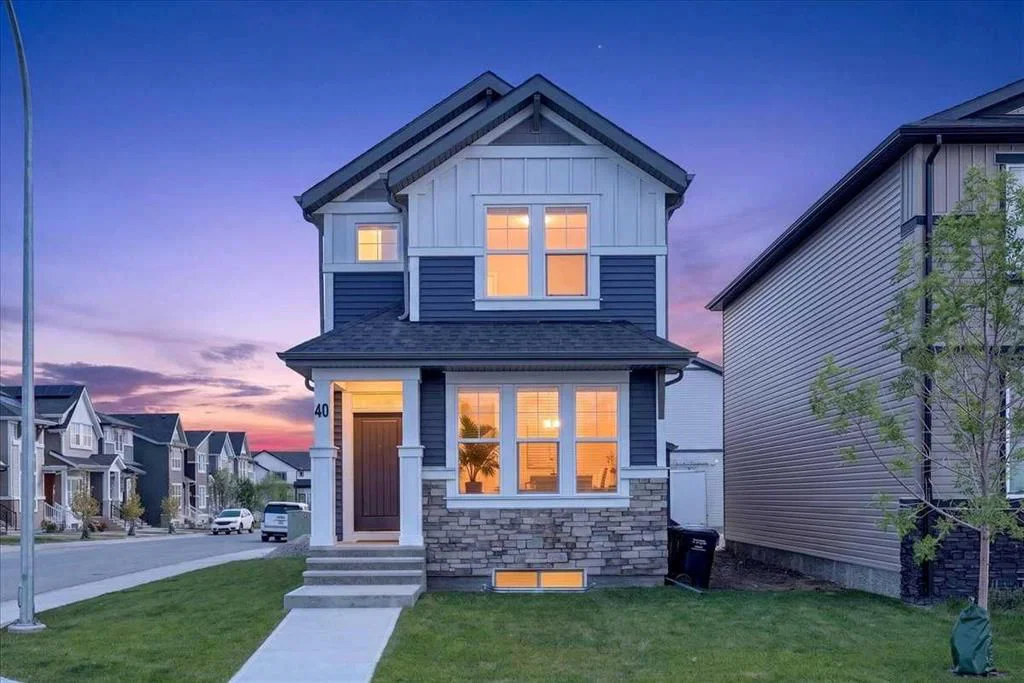 40 Amblefield View NW, Calgary — main listing photo