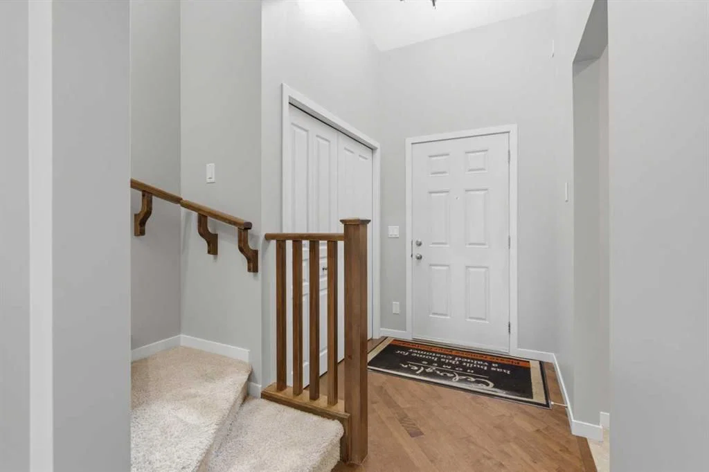 40 Panatella Mews NW, Calgary — photo 3 of 50