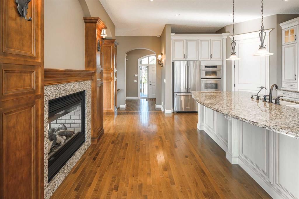 41 Cranleigh Park SE, Calgary — photo 5 of 50