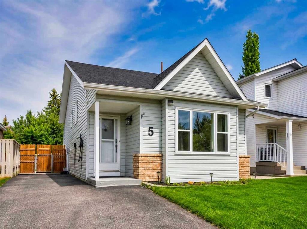 5 Shawglen Court SW, Calgary — main listing photo