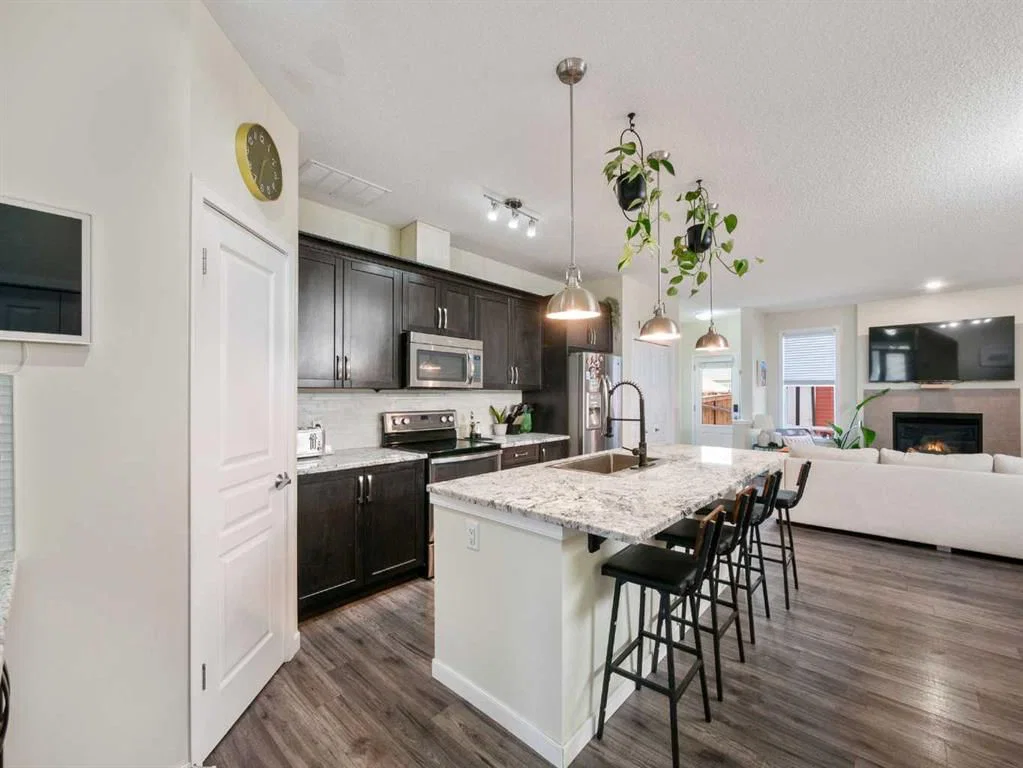 367 Auburn Crest Way SE, Calgary — photo 2 of 38