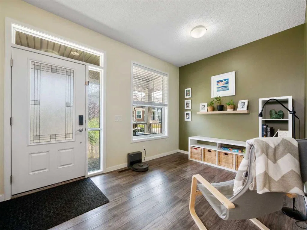 367 Auburn Crest Way SE, Calgary — photo 3 of 38